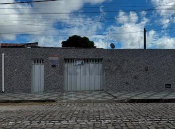 Casa · 120m² · 2 Quartos · 2 Vagas · Excelente oportunidade de Imóvel em Natal/RN - Ótima Oferta!