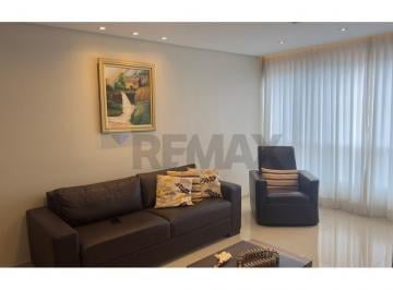 Apartamento · 120m² · 4 Quartos · 1 Vaga · Apartamento Reformado em Boa Viagem – Porteira Fechada