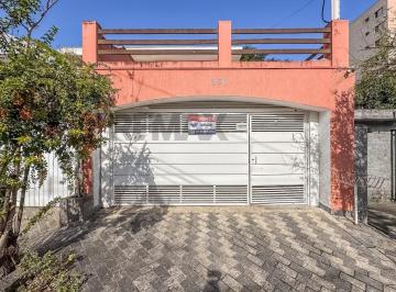 Casa · 180m² · 4 Quartos · 2 Vagas · casa 3 dormitorios 1 suite Ampla Quintal