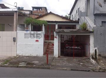 Casa · 191m² · 3 Quartos · 1 Vaga · "Encantadora Casa em Casa Amarela: Conforto e Estilo!"