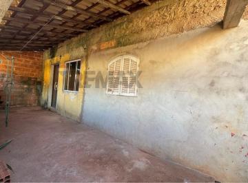 Casa · 64m² · 2 Quartos · À venda casa com entrada independente em rua residencial no bairro Maria Joaquina - Rasa, em Armação