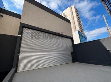 Comercial · 489m² · 8 Vagas · Encontre o Galpão Ideal no Coração de Guarulhos!