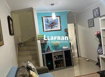 Casa · 80m² · 2 Quartos · 1 Vaga · Sobrado de 2 dormitórios Intercap