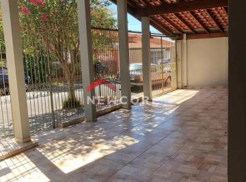 Casa · 195m² · 3 Quartos · 3 Vagas · Casa em Rua Bento de Barros - Vila Xavier (Vila Xavier) - Araraquara/SP