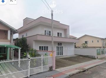 Casa · 210m² · 3 Quartos · 4 Vagas · Casa para à venda no bairro Pagani