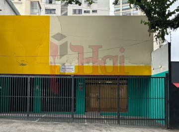 Comercial · 233m² · 4 Vagas · Loja para Locação na Santa Cecília 233m²