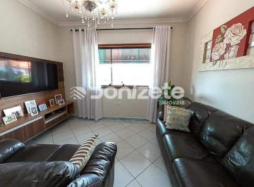 Casa · 174m² · 3 Quartos · 4 Vagas · Sobrado para locação na Vila Apiaí, Santo André/SP | 3 dormitórios (1 suíte) | 4 vagas