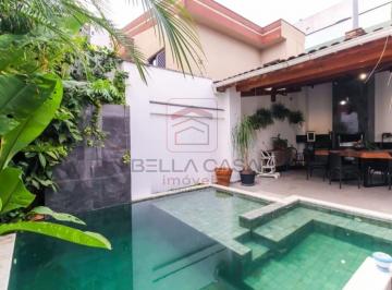Casa · 170m² · 4 Quartos · 2 Vagas · Sobrado com Piscina, 4 Dormitórios sendo 3 Suítes e 2 vagas na Moóca .