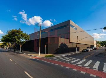 Comercial · 4934m² · Galpão Comercial e Industrial para Venda ou Locação na Mooca 4.934 m² Construídos