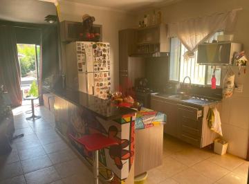 Casa · 80m² · 2 Quartos · 2 Vagas · Casa Térrea à Venda e Locação no Jardim Japão – Cotia | Quintal e Área Gourmet