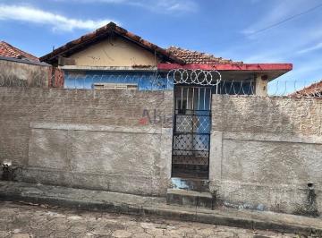 Casa · 104m² · 4 Quartos · Casa em Vila Costa do Sol - São Carlos