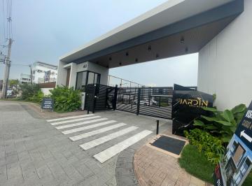 Casa de 4 quartos, Lauro de Freitas · Casa duplex 4 suítes Condomínio Le Jardin Buraquinho