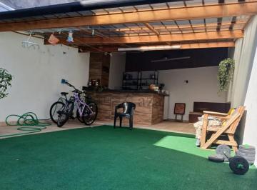 Casa · 200m² · 2 Quartos · 2 Vagas · Oportunidade - Casa - Jardim Paulista - 2 Dormitórios - 200m².