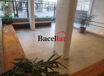 Apartamento · 80m² · 2 Quartos · 1 Vaga · Apartamento : / Residencial / Tijuca