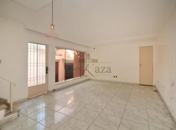 Casa · 174m² · 3 Quartos · 1 Vaga · Casa Sobrado - Paraiso - 3 Dormitórios - 226m².