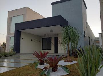 Casa · 200m² · 3 Quartos · 2 Vagas · Casa em Condomínio - Jacareí - Condomínio Bosque dos Manacás - 3 Dormitórios - 118m².