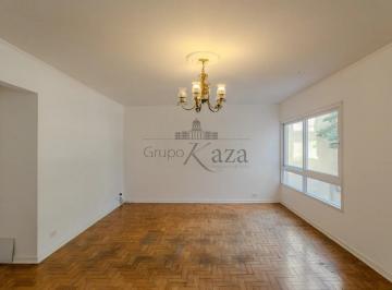 Apartamento · 130m² · 3 Quartos · 1 Vaga · Apartamento - Jardim América - 3 Dormitórios - 130m².