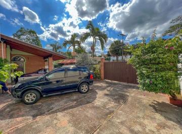f379decb4603fd2304d95fb43a0501a32d73aef0 · Casa Residencial à venda, Centro, Águas de São Pedro - CA0429.