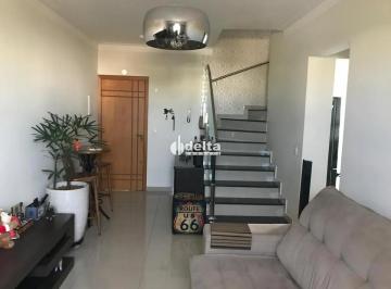 Apartamento · 133m² · 3 Quartos · 4 Vagas · Apartamento com 3 quartos sendo 2 suítes disponível para venda no bairro Tubalina em Uberlândia-MG