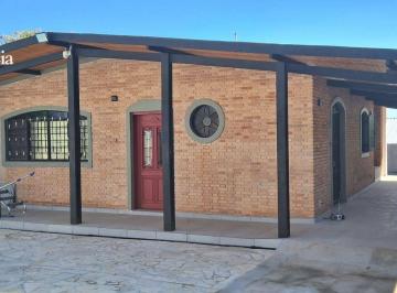 e5c07d5df12299a71adeca2c51f36350d4458bc0 · Chácara com 3 dormitórios 1 suíte, R$ 950.000 - Jardim Estância Brasil - Atibaia/SP