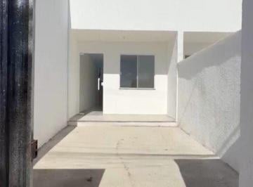 Casa · 1 Quarto · 1 Vaga · Casa à venda no bairro Laranjal - São Gonçalo/RJ