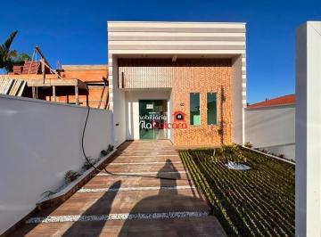 Casa · 105m² · 3 Quartos · 1 Vaga · Casa nova na quadra do mar em Santa Terezinha