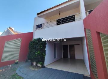 Casa · 124m² · 2 Quartos · 2 Vagas · Sobrado para locação com excelente localização no JARDIM PANCERA, TOLEDO - PR
