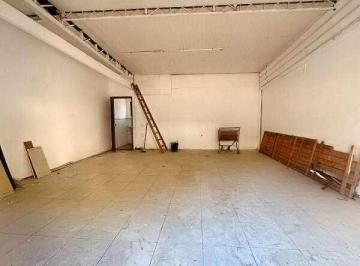 loja-comercial-para-locacao-42-m-rua-heitor-de-mou2351002.jpeg · Loja Comercial para Locação | 42 m² | Rua Heitor de Moura Estevão