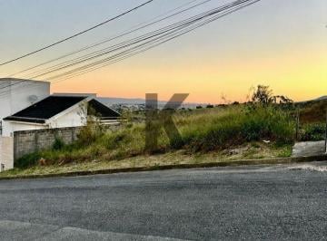 jp4qrik2yty5mwi5ogu0mti2_md · Lote residencial com 407,51 metros no Bairro Colina de Santa Bárbara