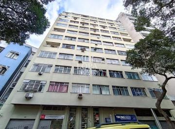 0i1tywgb3lpb65qp12jjmrj4ottrmchte9hxhzwlk102yty3nwy0ywjhmtbh_md · Apartamento conjugado tipo Studio para venda no centro do Rio de Janeiro.