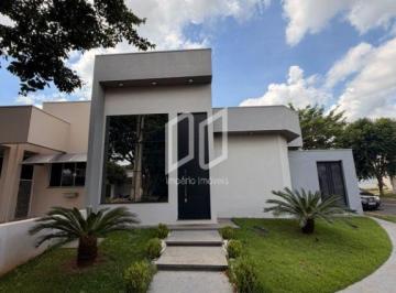 Casa · 216m² · 3 Quartos · 4 Vagas · Casa de Condomínio para venda e aluguel em Jardim Marialice de 216.00m² com 3 Quartos, 1 Suite e 4 G