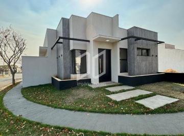 Casa · 128m² · 3 Quartos · 4 Vagas · Casa de Condomínio para venda em Jardim Marialice de 128.00m² com 3 Quartos, 1 Suite e 4 Garagens