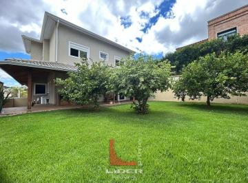 Casa · 310m² · 3 Quartos · 4 Vagas · Casa de Condomínio para alugar em Condomínio Portal Bragança de 310.00m² com 3 Quartos, 3 Suites e 4