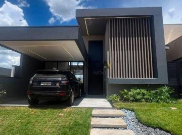 Casa · 172m² · 3 Quartos · 4 Vagas · Casa para alugar em Recreio Anhangüera de 172.00m² com 3 Quartos, 3 Suites e 4 Garagens