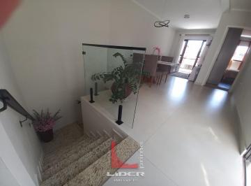 Casa · 129m² · 3 Quartos · 2 Vagas · Casa para venda em Centro de 129.42m² com 3 Quartos, 2 Suites e 2 Garagens