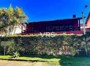 f6fd5b1e0f3facd3614733e6e4fc3cc0d3fbae16 · Casa com 5 dormitórios à venda, 230 m² por R$ 1.190.000,00 - Carlos Guinle - Teresópolis/RJ