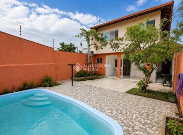 Casa · 120m² · 5 Quartos · 2 Vagas · Casa com 5 Quartos para alugar, 113m² - São João do Rio Vermelho