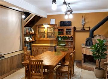 9ec18f7b565fb14b6dc69ccbcf0bd873ea2ae47c · Sobrado com 4 dormitórios à venda, 270 m² por R$ 1.700.000,00 - Villa Branca - Jacareí/SP