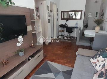 Apartamento · 47m² · 1 Quarto · Apartamento de 1 dormitório em localização privilegiada no bairro Santo Antônio