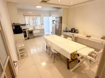 Casa · 160m² · 4 Quartos · 3 Vagas · Casa de vila com 4 quartos à venda em Vila fiat lux - SP