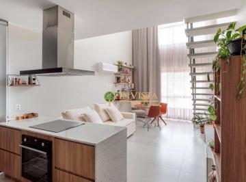 311c0d0909ff225a815935ef41815f5ef95ac712 · Loft Mobiliado com 1 vaga no Centro de Florianópolis.
