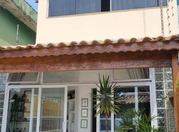 Casa de 4 quartos, Itanhaém · Sobrado excelente localização