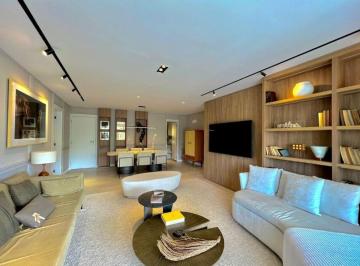 Apartamento de 4 quartos, Rio de Janeiro · APARTAMENTO 4 QUARTOS | 185M², 2 SUÍTES, AMPLO E CONFORTÁVEL