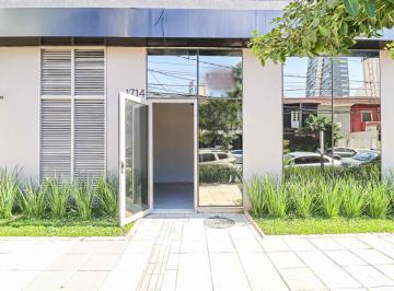 Comercial · 62m² · 1 Vaga · Loja na Rua João Cachoeira, 1714 • 62 m²