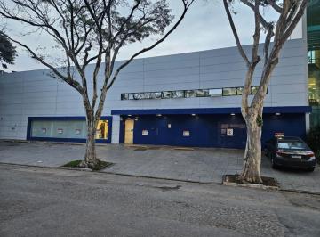 Comercial · 2900m² · 20 Vagas · Loja na Rua Tenente Alberto Spicciati, 120 • 2900 m²