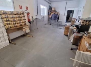 Comercial · 180m² · 2 Vagas · Loja na Rua Auriverde, 613 • 180 m²