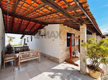 Casa · 107m² · 2 Quartos · 6 Vagas · À venda casa térrea com amplo terreno em São Pedro da Aldeia