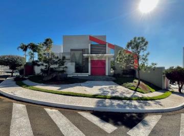 Casa · 347m² · 1 Quarto · 6 Vagas · Casa de Condomínio para venda em Chácara Machadinho I de 347.00m² com 1 Quarto, 1 Suite e 6 Garagens