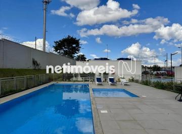 Piscina · Apartamento 2 quartos no Mantiqueira