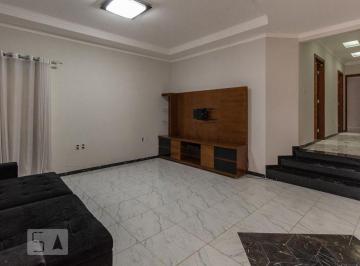 Casa · 200m² · 3 Quartos · 6 Vagas · Casa à Venda - Jardim Samambaia, 3 Quartos, 200 m2
